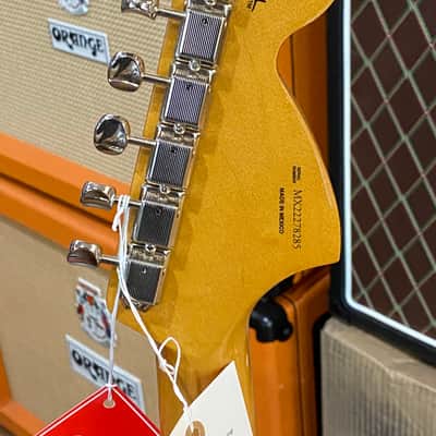 Fender Jimi Hendrix Artist Series Signature Stratocaster  3-Color Sunburst #MX22278285 7lbs, 10.5oz image 7