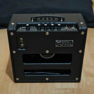 Supro 1820R Delta King 10 5-Watt 1x10" Guitar Combo image 3