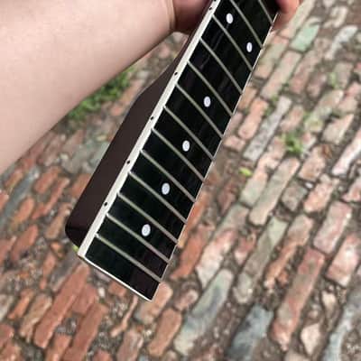 1 white binding Round end stainless steel 22 frets Maple guitar neck 25.5inch hole 10mm black gloss image 3