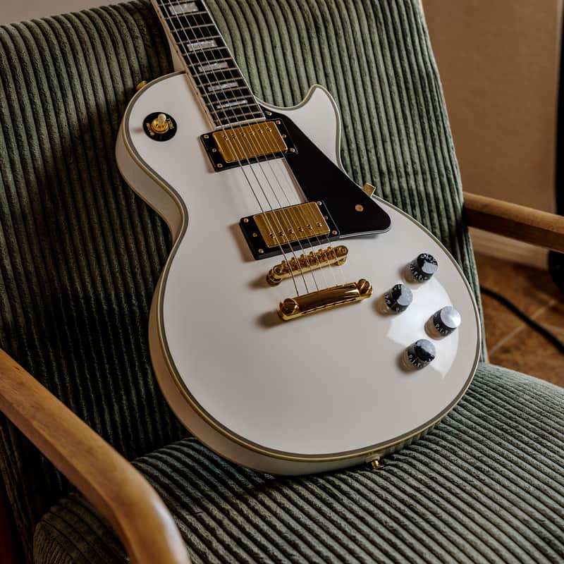 ギター Epiphone Les Paul Custom Epiphone Les Paul Custom, Lefty Alpine White with Gold Hardware