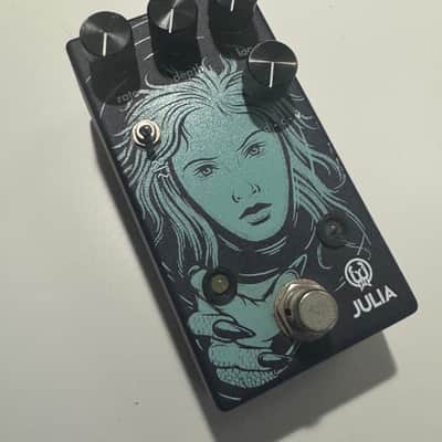 Walrus Audio Julia Chorus / Vibrato V2 2019 - Present - Purple image 1