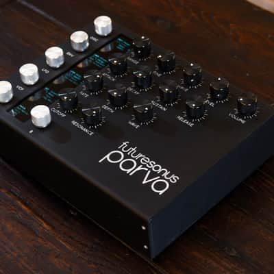 Futuresonus Parva: 8 Voice 3 Oscillator Analog Polysynth - MINT image 3
