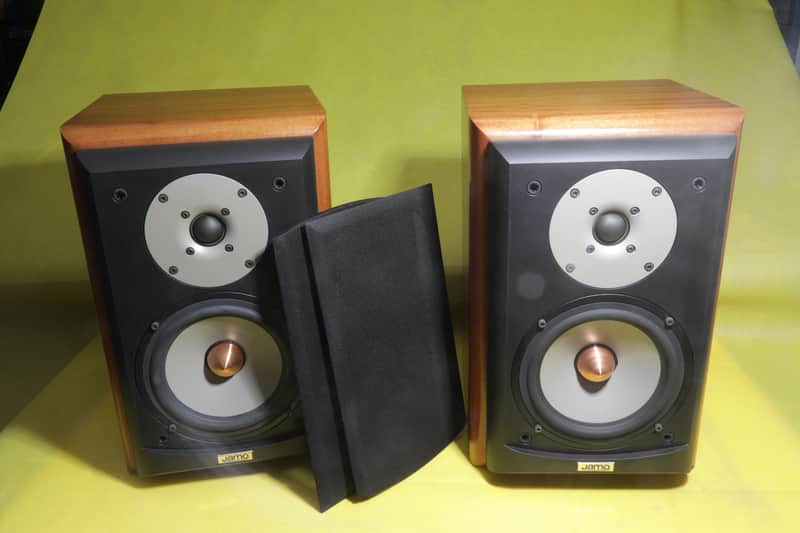 Jamo Concert 8 (D830) RRP £1999 image 1