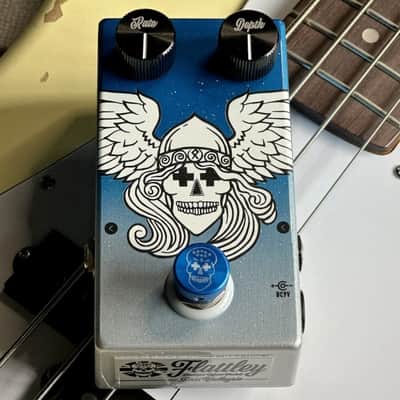 Flattley Boutique Effects Pedals Guitar Platinum Range - Bass Valkyrie Vintage Chorus Pedal image 2