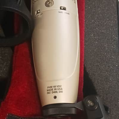Shure KSM32 / SL Medium Diaphragm Cardioid Condenser Microphone 1998 - Present - Champagne image 2