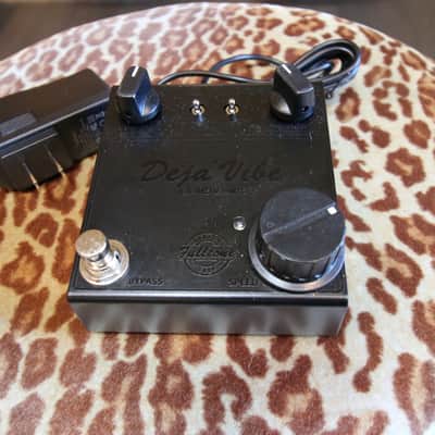 Fulltone CS-MDV MkII Custom Shop Mini Deja Vibe MkII 2010s - Blacked Out image 1