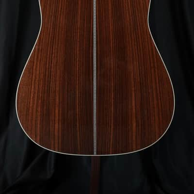 Martin Standard Series HD-28 2025 - Present - Natural image 4