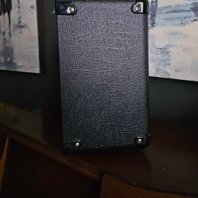 Marshall MG Gold MG10G 2-Channel 10-Watt 1x6.5" Solid State Guitar Combo 2018 - Present - Black image 3