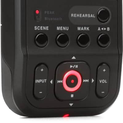 Roland R-07 2-channel Handheld Recorder image 1