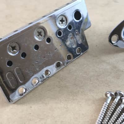 Lefty Light NOS Relic Fender Squier Guitar Bridge Fender Strat Strat Tremolo Kit 52mm 2 1/16” Spacing image 3