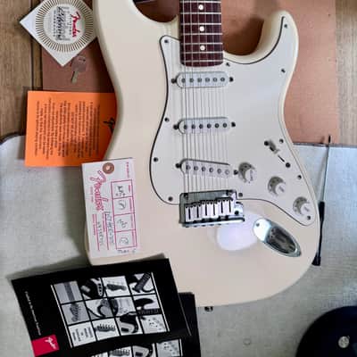 Fender American Standard Stratocaster with Rosewood Fretboard 1999 - Olympic White image 2