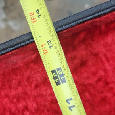 Older Rickenbacker 425 450 guitar hardshell case image 10