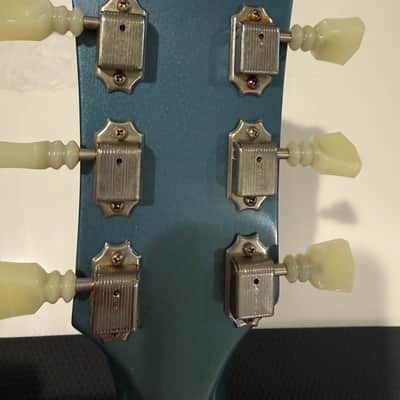 Gibson Gibson Custom Shop M2M 1964 SG Standard Reissue With Maestro Vibrola Gloss Antique Pelham Blue 7.10 LBS 2023 Antique Pelham Blue image 4
