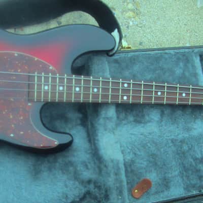 90's Hamer USA Cruise Jazz Bass 2 TEK Bridge - 3 Tone Sunburst W/ TKL HS Case..Exc Cond image 3