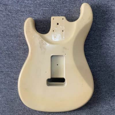 Cream Alder Wood Guitar Basswood Body image 6