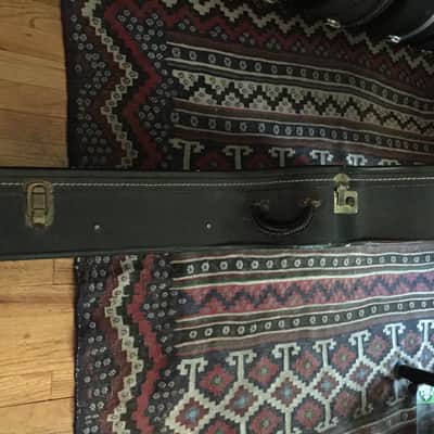 Violet-Lined 1960s Guild/Ess & Ess Guitar Case image 5