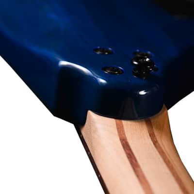 BootLegger Guitar Spade Gibson Scale 24.75 Headless Guitar With Case 2022 Blue Clear image 5