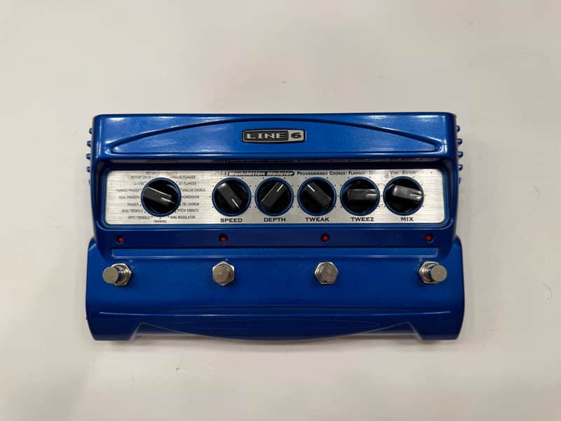 Line 6 MM4 Modulation Modeler | Reverb Canada