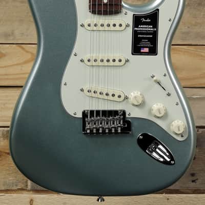 Fender American Professional II Stratocaster Electric Guitar Mystic Surf Green w/ Case & Rosewood Fretboard image 2