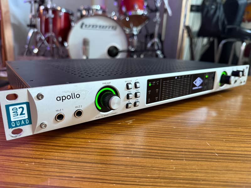 Universal Audio Apollo 8 QUAD Thunderbolt Audio Interface