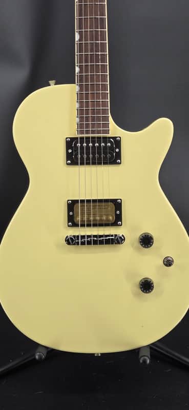 Gretsch Streamliner™ Jet™ Club, Laurel Fingerboard, Aged White image 1