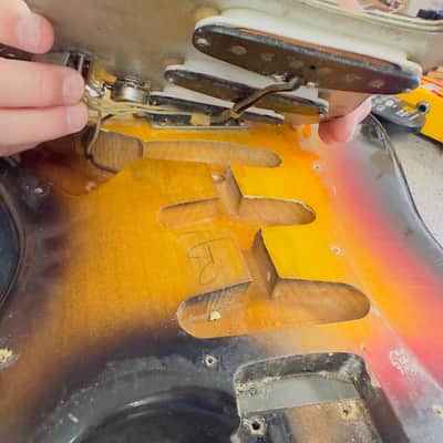 Fender Stratocaster 1963 - the perfect 'burst w/all Stevie Ray Vaughan features ! image 16