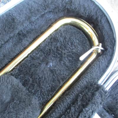 Yamaha YSL-354 Standard Trombone 2010s - Lacquered Brass image 13