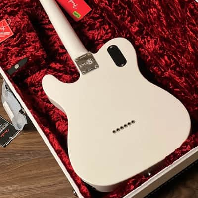 Fender John 5 Ghost Telecaster with Maple FB in Arctic White image 10