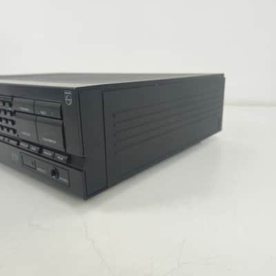 Philips - CD630 - Stereo Compact Disc Player image 8