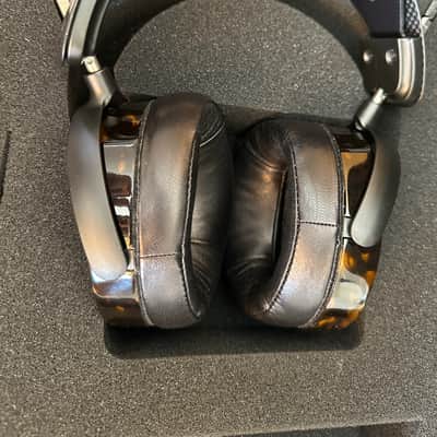 Audeze LCD-5 Open-Back Planar Magnetic Headphones - Tortoise Shell image 5