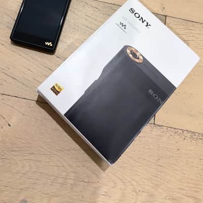 Sony WM1AM2 Hi-Res Audio Player Walkman image 2
