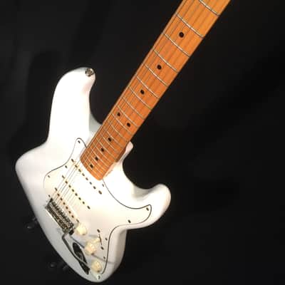 Fender 67 Reissue Stratocaster STB-67 1995 White - Rare model image 12