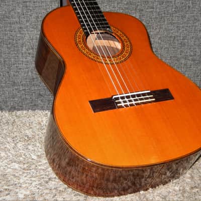 RARITY - KAZUO YAIRI Y15A 1988 - CONCERT GRADE CLASSICAL ALTO/REQUINTO GUITAR image 3