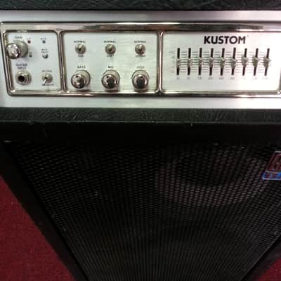 Kustom Groove 310C 1200 watt combo amp 3 x 10" Tilt Back Roller image 3