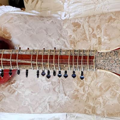 SITAR Antique by HUSEN & Brothers, Miraj, India 7 String Custom Grand Concert "Baritone" 1950's Only 1 known of, Confirmed by Grandson made by Grandfather! - image 2