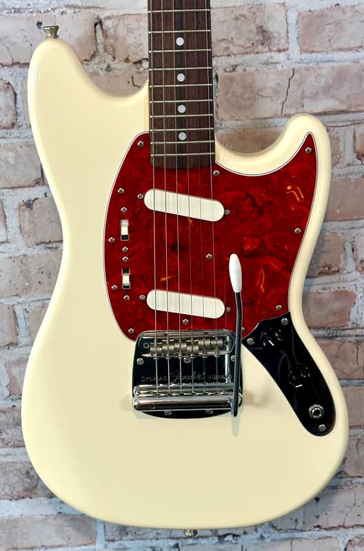 Fender Reissue ‘69 Mustang Japan 1995 - Vintage White