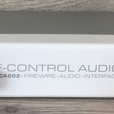 Behringer FCA202 F-Control image 7