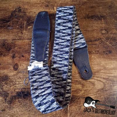 Levy's Leathers Woven/Poly Guitar Strap *USED* (2010s - Black/Grey) image 4