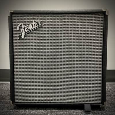 Fender Rumble 25W V3 image 1