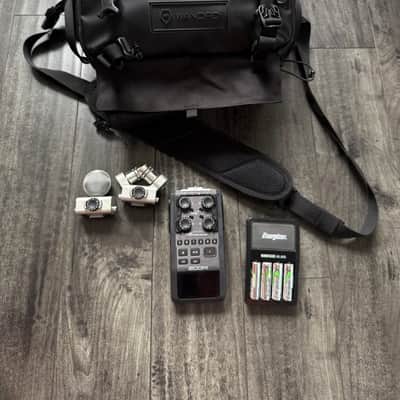 Zoom H6 Handy Audio Recorder 2013 - 2019 - Black / Silver