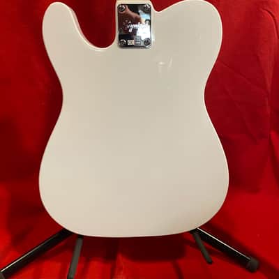 Squier Affinity Telecaster with Laurel Fretboard, String Through Body 2021 - Present - Olympic White image 2
