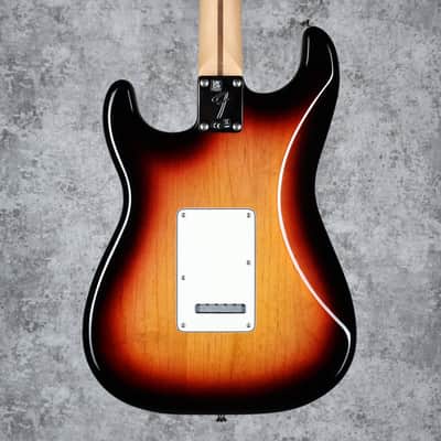 Fender Player Stratocaster with Maple Fretboard 3-Color Sunburst 2022 (Upgraded!) image 2