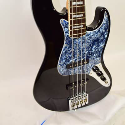 D. Lakin Basses JOC029 Joe Osborn Signature 4-String Bass, Black w/ Case image 3