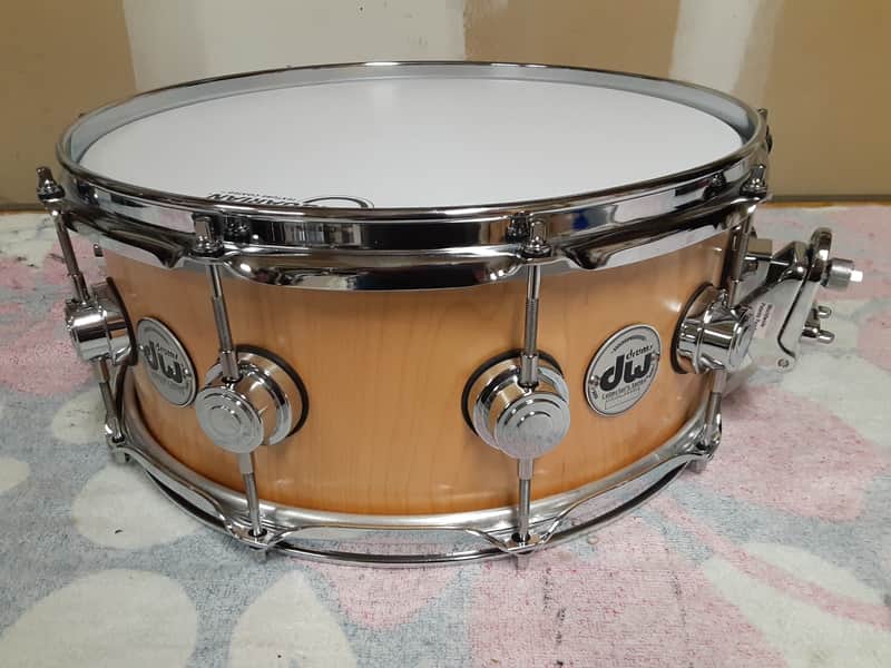 DW Collector's Maple VLT 14"x6" 10 lug snare - Natural Maple image 1