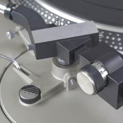 Technics SL-1200 First Model Direct Drive Player System In Very Good Condition image 12