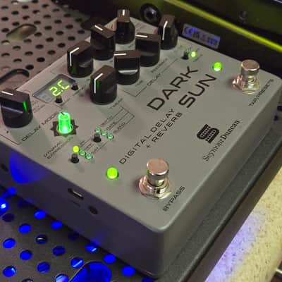 Seymour Duncan Dark Sun delay reverb pedal image 2
