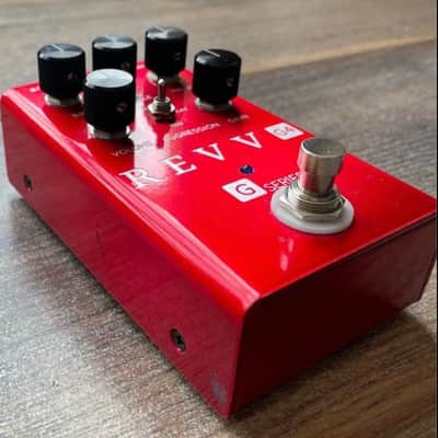 REVV G4 Distortion 2018 - 2021 - Red image 2