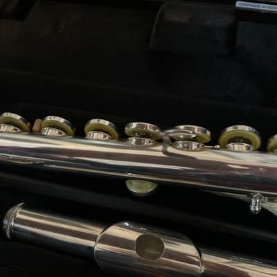 Yamaha Advantage Flute-Clean, Serviced, Very Nice image 4