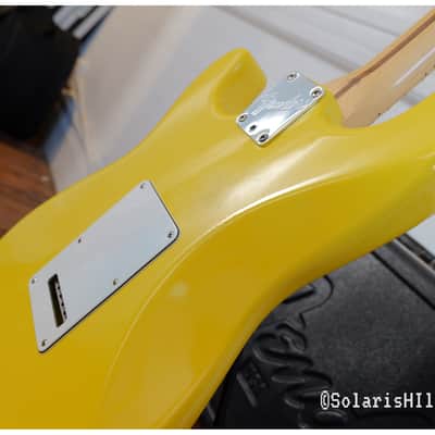 Graffiti Yellow Fender Strat Plus with Maple Fretboard 1987 - 1988 image 18