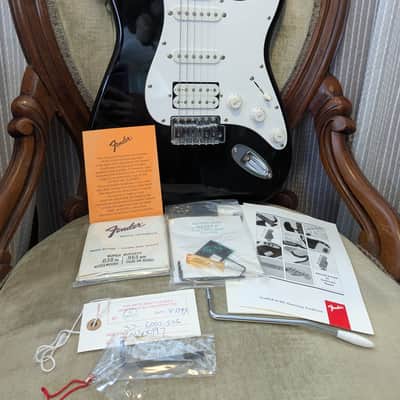 Fender Squier Stratocaster HSS 1993 MIK - Black - Case & Candy! image 4